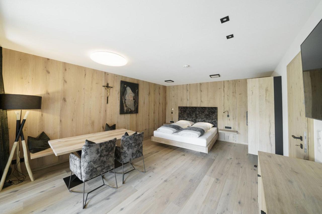 格罗萨尔 Atelier Garni Astei酒店 外观 照片