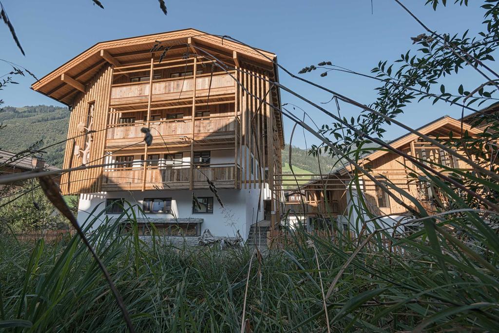 格罗萨尔 Atelier Garni Astei酒店 外观 照片